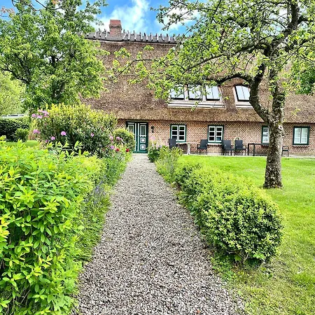 West * Hasselberg (Schleswig-Holstein)